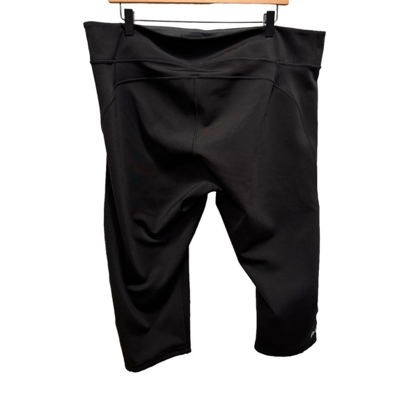 Pennington's Nola Activewear Black & Grey Reversible Capri S|ize 1x - Picture 4 of 10